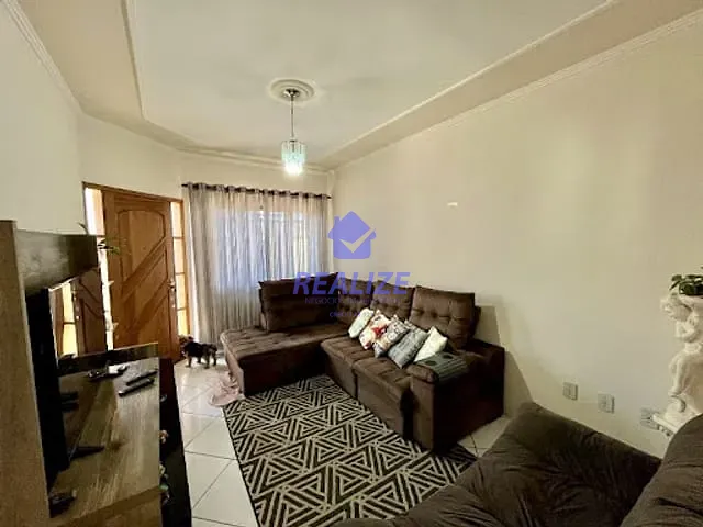 Casa com 230m² 3 quartos e 1 banheiro, à venda, no bairro Conjunto Habitacional Engenheiro Francisco Blasi em Botucatu