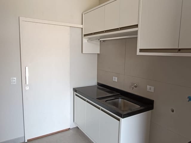 Casa com 300m² 3 quartos e 4 banheiros, à venda, no bairro Vila Salomé em Cambé