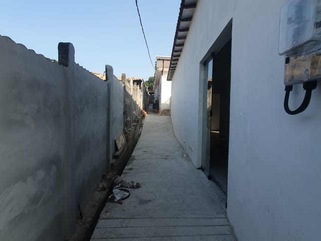 Casa para alugar, no bairro Santa Cruz em Rio de Janeiro