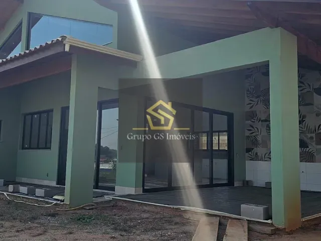 Casa com 800m² 3 quartos e 4 banheiros, à venda, no bairro Distrito Industrial Benedito Storani em Vinhedo