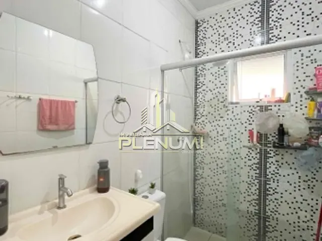 Casa com 250m² 3 quartos e 2 banheiros, à venda, no bairro Jardim Residencial das Palmeiras em Rio Claro