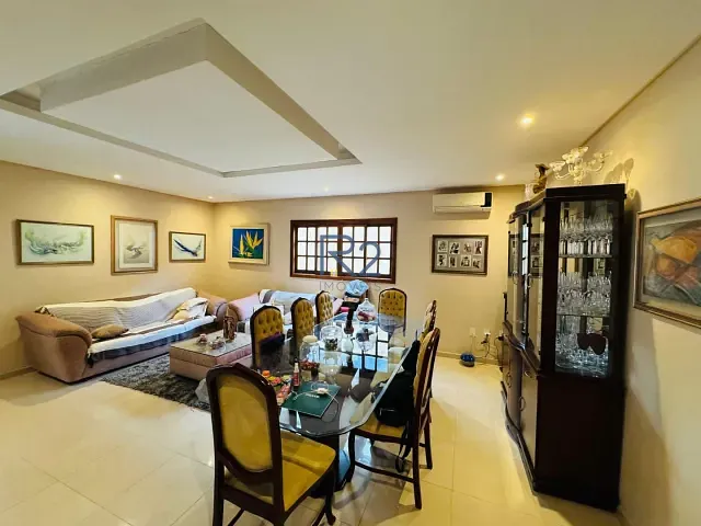 Casa com 600m² 4 quartos e 2 banheiros, à venda, no bairro Vicente Pires em Vicente Pires