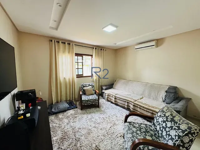 Casa com 600m² 4 quartos e 2 banheiros, à venda, no bairro Vicente Pires em Vicente Pires