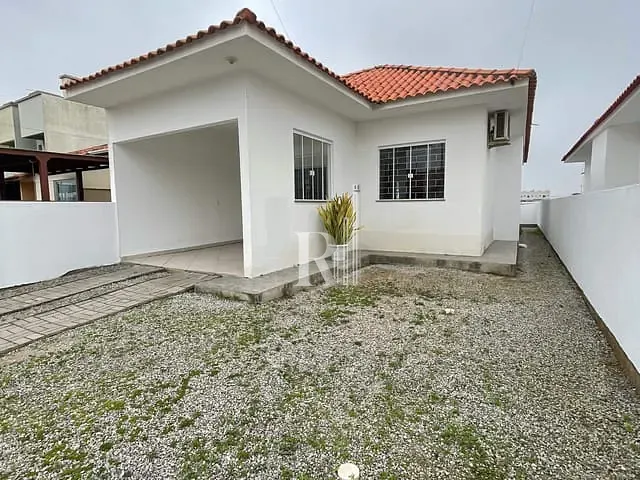 Casa com 180m² 2 quartos e 1 banheiro, à venda, no bairro Joaia em Tijucas