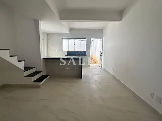 Casa com 80m² 2 quartos e 1 banheiro, à venda, no bairro Santa Luzia em Juiz de Fora