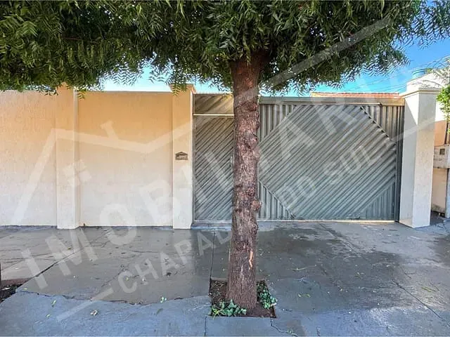 Casa 4 quartos e 1 banheiro, para alugar, no bairro ESPATÓDIA em Chapadão do Sul