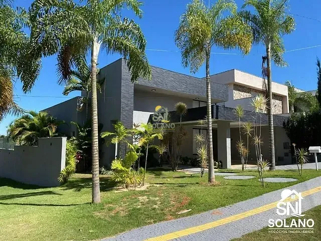 Casa com 525m² 3 quartos e 5 banheiros, à venda, no bairro Condomínio do Lago em Goiânia