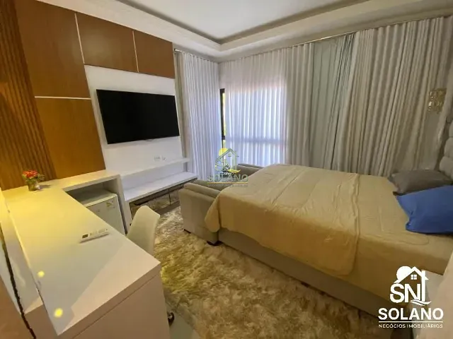 Casa com 525m² 3 quartos e 5 banheiros, à venda, no bairro Condomínio do Lago em Goiânia