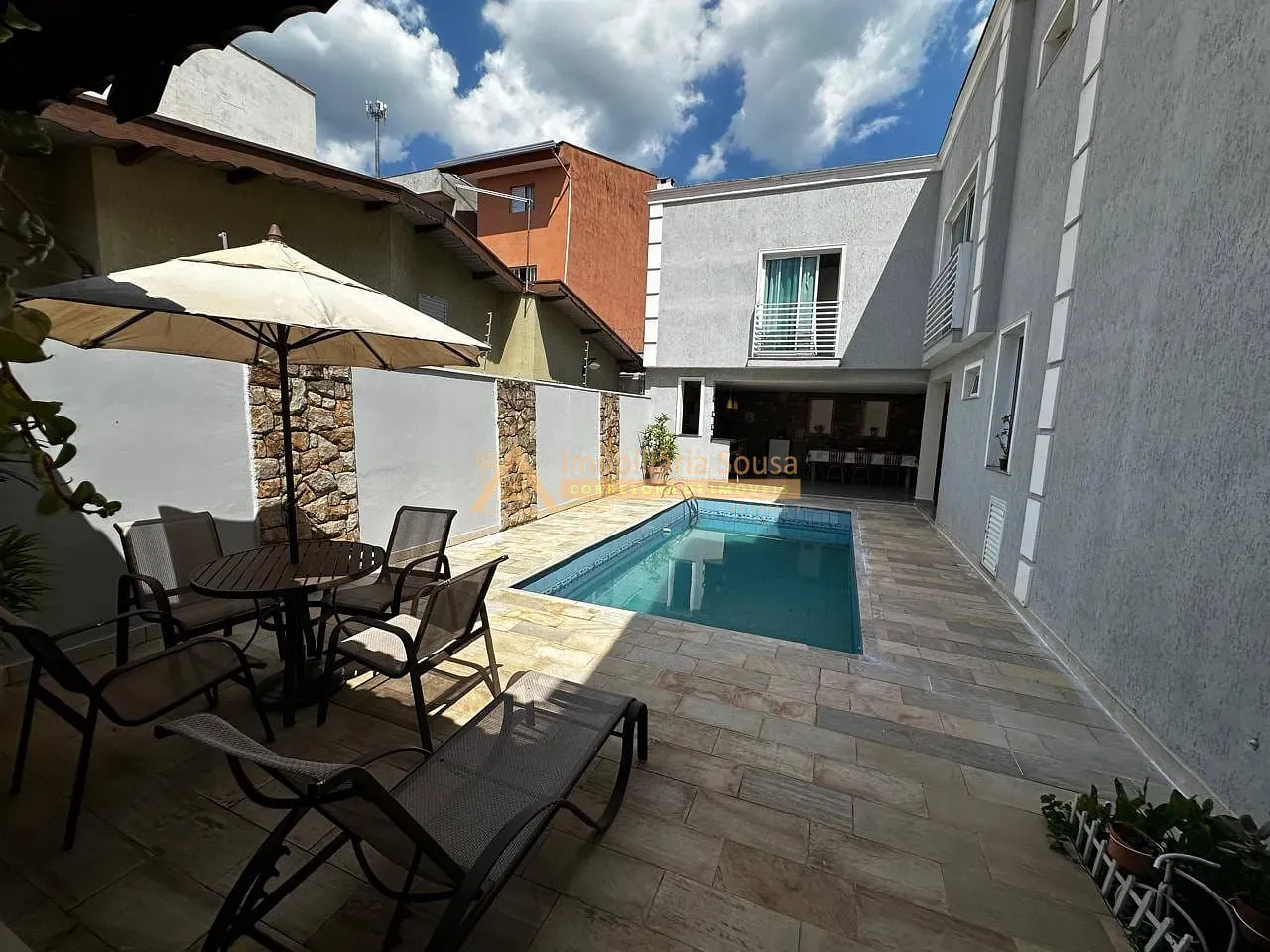 Casa, 3 quartos, 264 m² - Foto 35