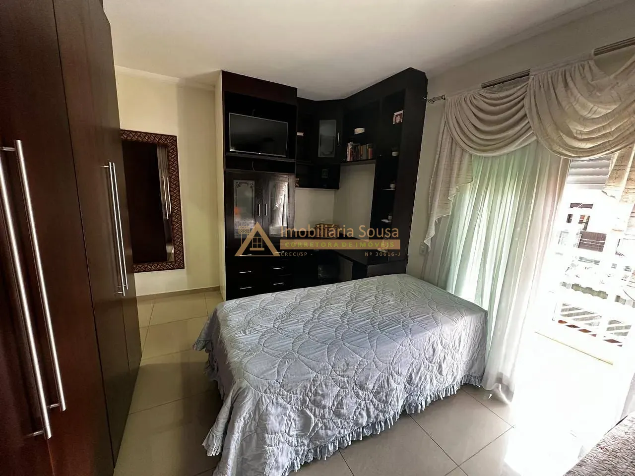 Casa, 3 quartos, 264 m² - Foto 38