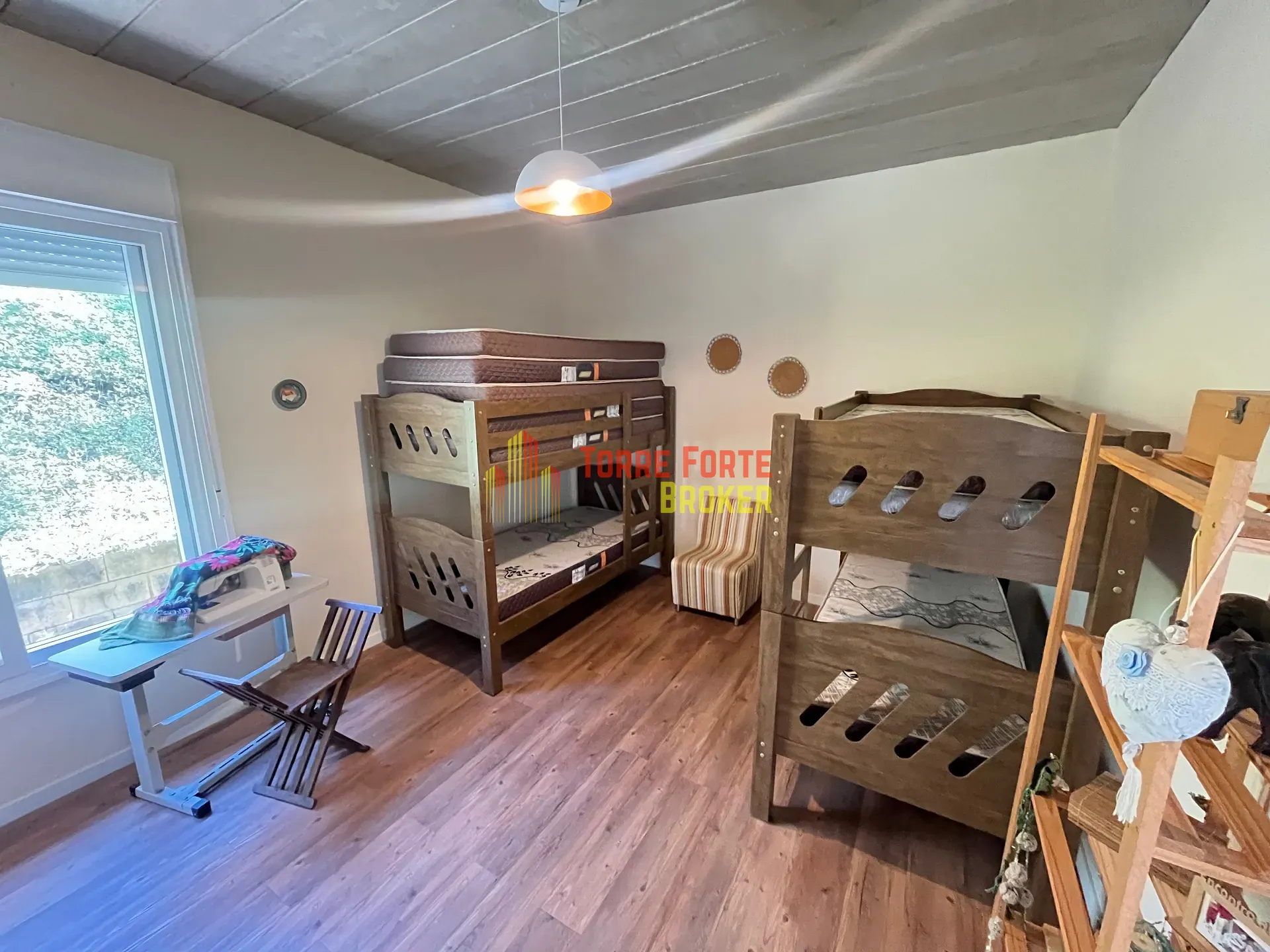 Casa, 4 quartos, 264 m² - Foto 26