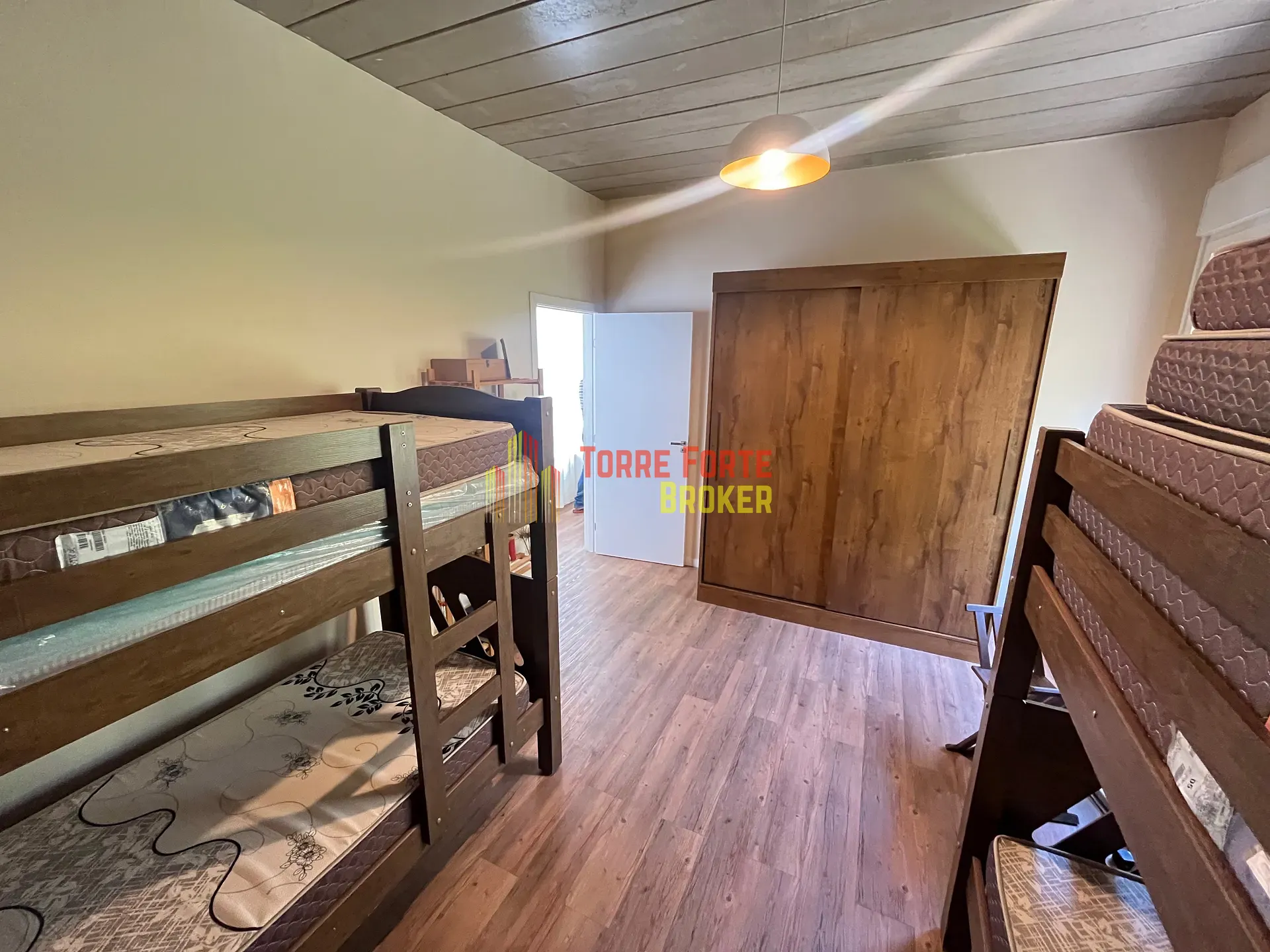 Casa, 4 quartos, 264 m² - Foto 27