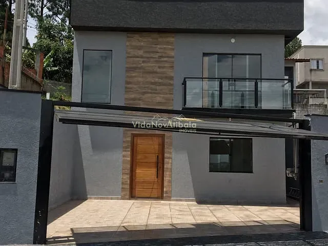 Casa com 133m² 3 quartos e 3 banheiros, à venda, no bairro Jardim Santo Antônio em Atibaia