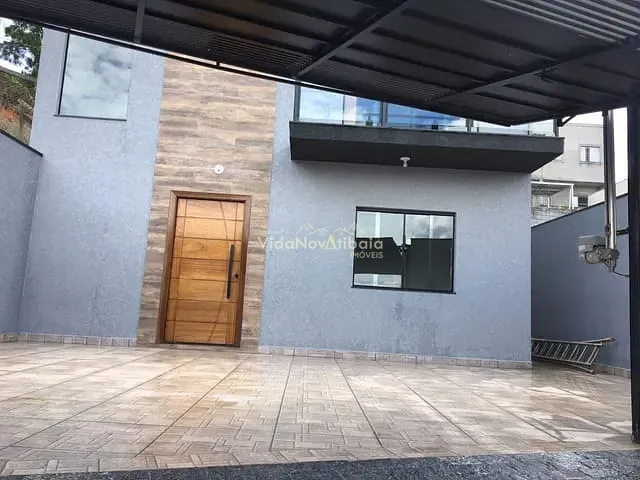 Casa com 133m² 3 quartos e 3 banheiros, à venda, no bairro Jardim Santo Antônio em Atibaia