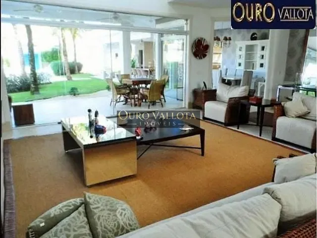 Casa com 1000m² 7 quartos e 9 banheiros, à venda, no bairro Acapulco em Guarujá