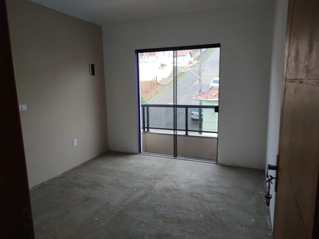 Casa com 100m², à venda, no bairro Vila Mariana em Cambuí