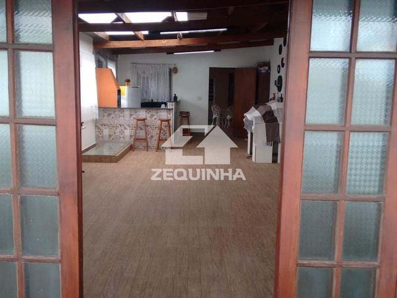 Casa, 2 quartos, 200 m² - Foto 11