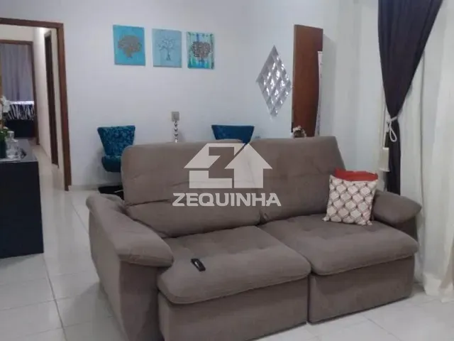 Casa com 125m² 2 quartos e 3 banheiros, à venda, no bairro Jardim Veloso em Osasco