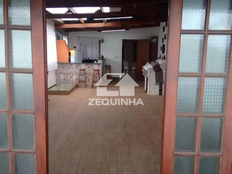 Casa, 2 quartos, 200 m² - Foto 11
