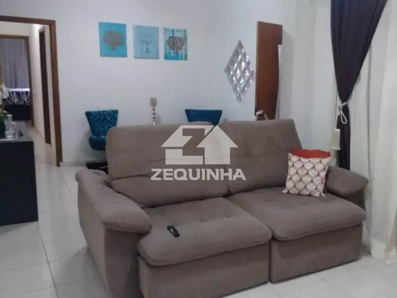 Casa, 2 quartos, 200 m² - Foto 2