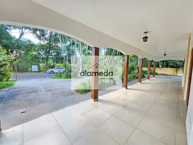 Casa com 473m² 3 quartos e 2 banheiros, à venda, no bairro VILA PRESTES em Jacarezinho