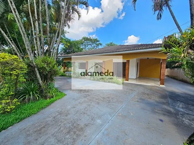 Casa com 473m² 3 quartos e 2 banheiros, à venda, no bairro VILA PRESTES em Jacarezinho