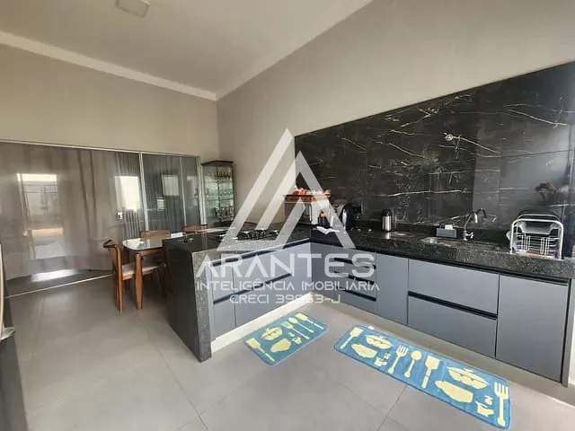 Casa 3 quartos e 2 banheiros, à venda, no bairro Jockey Club em Barretos