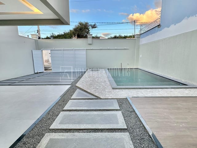 Casa 3 quartos e 3 banheiros, à venda, no bairro Olho D'Água em São Luís
