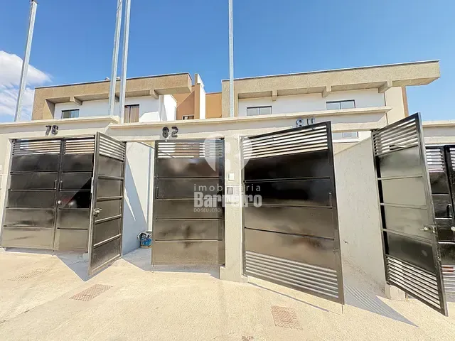 Casa 3 quartos e 1 banheiro, à venda, no bairro Eldorado (Parque Durval de Barros) em Ibirité