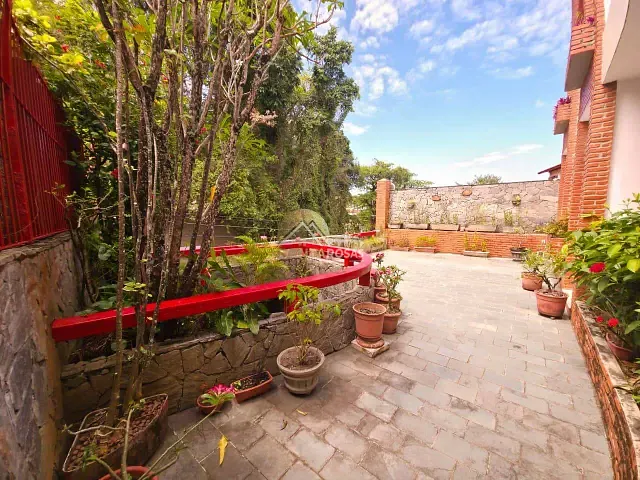 Casa com 347m² 4 quartos e 6 banheiros, à venda, no bairro Rio Vermelho em Salvador