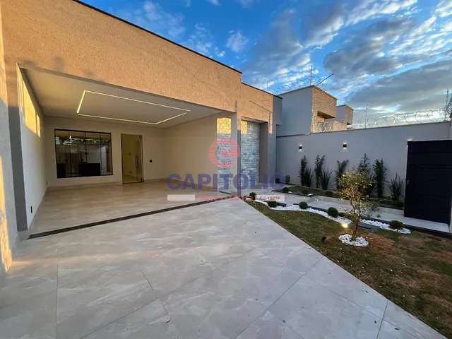 Casa com 250m² 3 quartos e 3 banheiros, à venda, no bairro Residencial Kátia em Goiânia