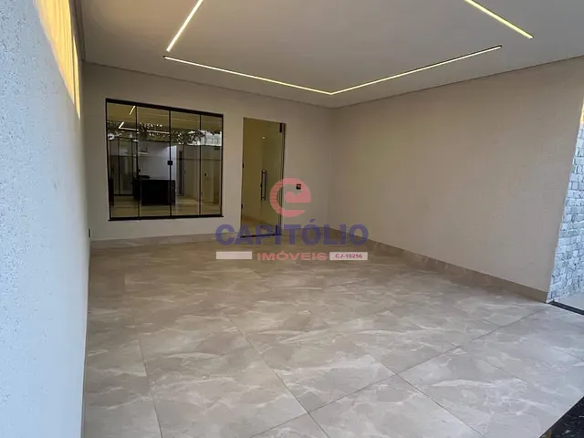 Casa com 250m² 3 quartos e 3 banheiros, à venda, no bairro Residencial Kátia em Goiânia