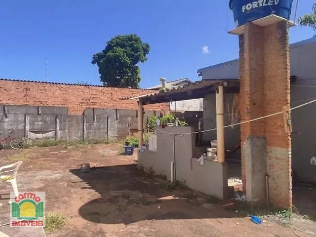 Casa com 360m² 2 quartos e 1 banheiro, à venda, no bairro Lourdes em Anápolis