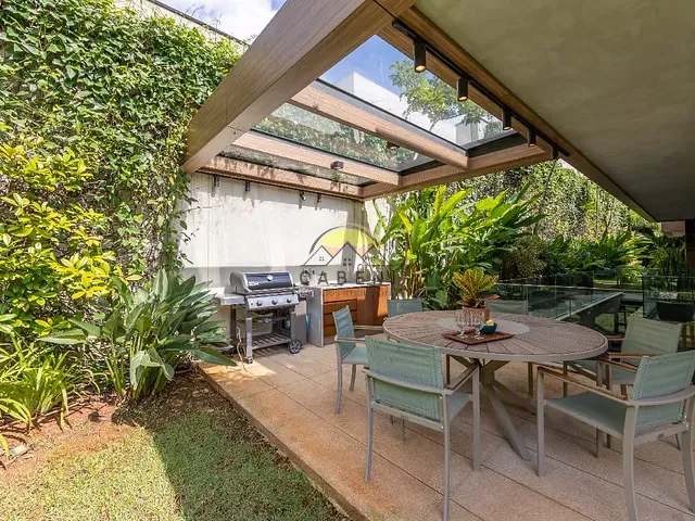 Casa com 628m² 3 quartos e 5 banheiros, à venda, no bairro Alto de Pinheiros em São Paulo