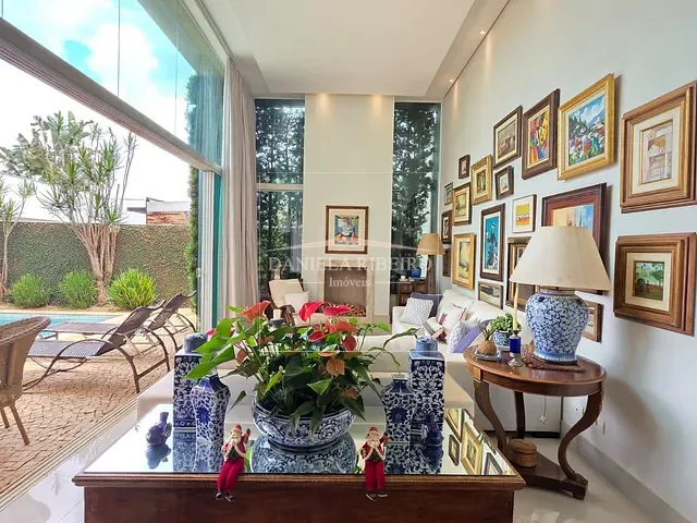 Casa com 360m² 3 quartos e 4 banheiros, à venda, no bairro Condomínio Royal Golf Residence em Londrina