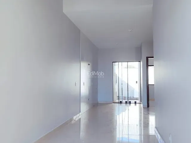 Casa 2 quartos e 2 banheiros, à venda, no bairro Viena em Cascavel