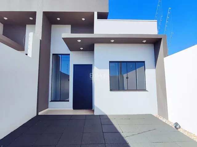 Casa 2 quartos e 2 banheiros, à venda, no bairro Viena em Cascavel
