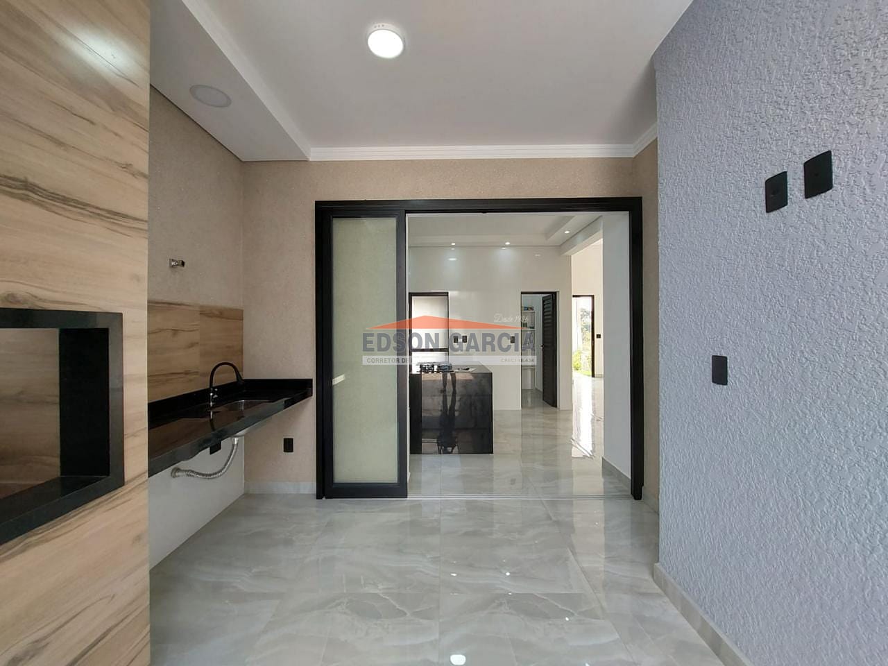 Casa à venda com 3 quartos, 145m² - Foto 22