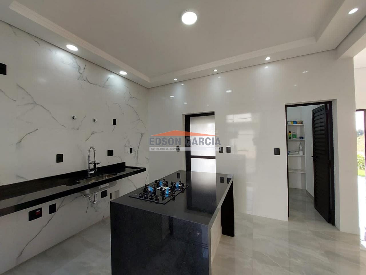 Casa à venda com 3 quartos, 145m² - Foto 6