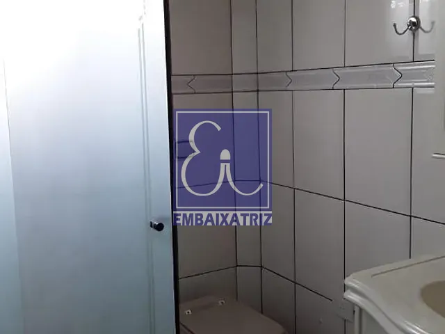 Casa com 300m² 3 quartos e 2 banheiros, à venda, no bairro Jardim América em São José dos Campos