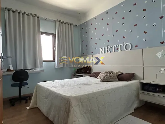 Casa com 557m² 3 quartos e 5 banheiros, à venda, no bairro RESIDENCIAL OUROVILLE em Itapetininga