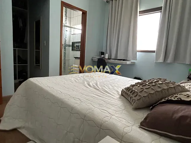 Casa com 557m² 3 quartos e 5 banheiros, à venda, no bairro RESIDENCIAL OUROVILLE em Itapetininga