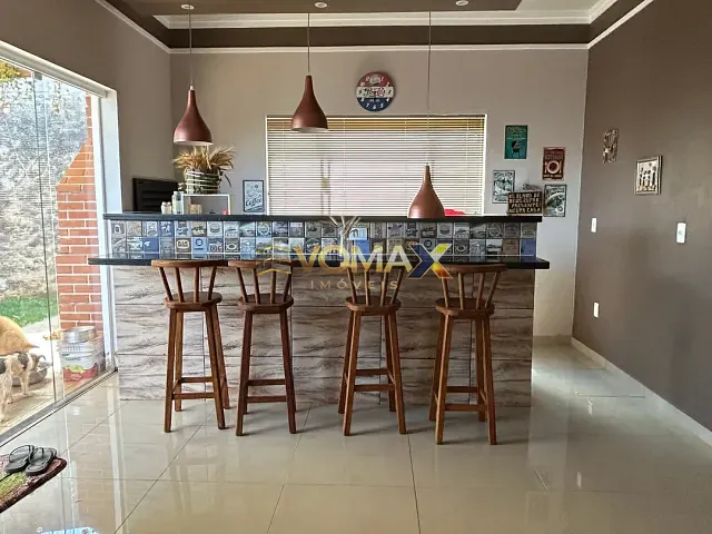 Casa com 557m² 3 quartos e 5 banheiros, à venda, no bairro RESIDENCIAL OUROVILLE em Itapetininga