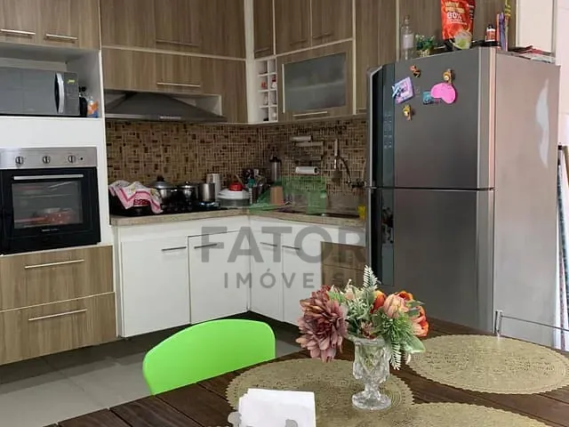 Casa com 168m² 2 quartos e 2 banheiros, à venda, no bairro Vila Rosali em São João de Meriti