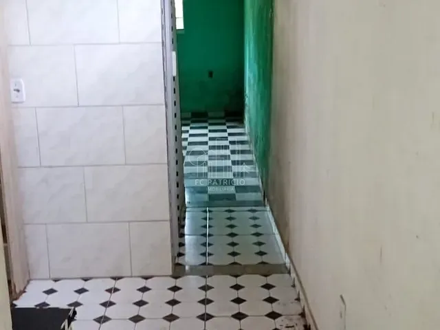 Casa com 46m² 1 quarto e 1 banheiro, para alugar, no bairro Parada Modelo em Guapimirim