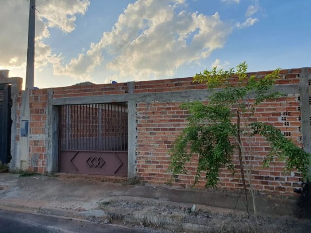 Casa com 162m² 2 quartos e 1 banheiro, para alugar, no bairro Residencial Portal do Parque III em Birigui