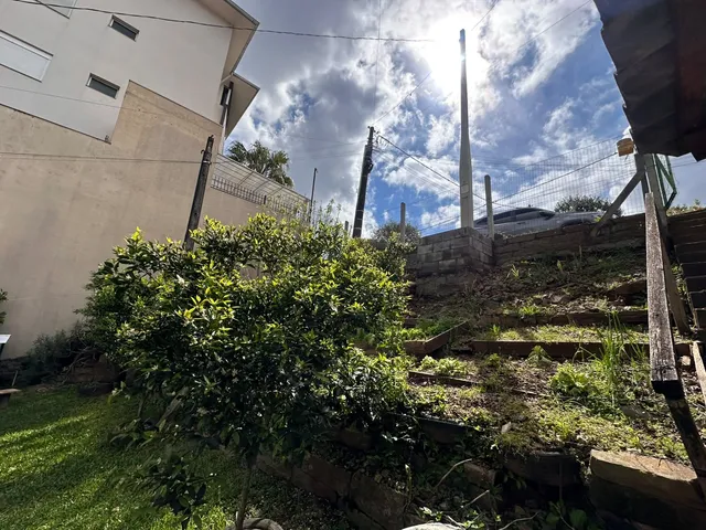 Casa com 100m² 4 quartos e 2 banheiros, à venda, no bairro Basalto em Nova Prata