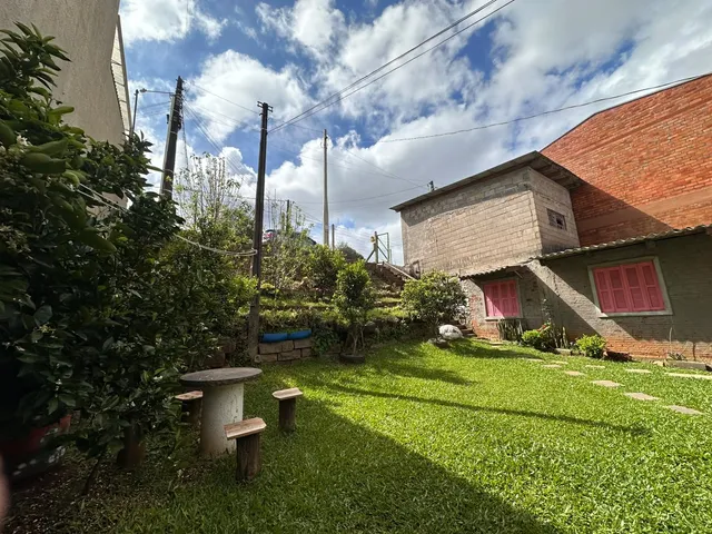 Casa com 100m² 4 quartos e 2 banheiros, à venda, no bairro Basalto em Nova Prata