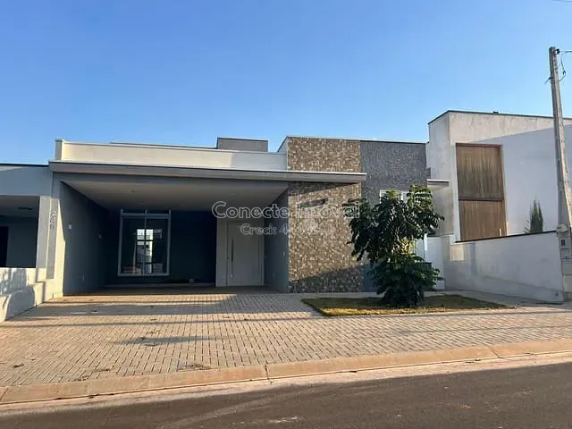 Casa com 360m² 3 quartos e 4 banheiros, à venda, no bairro Residencial Portal do Sol em Holambra