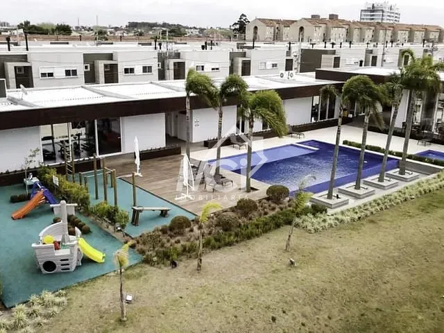Casa com 123m² 3 quartos e 2 banheiros, à venda, no bairro Areal em Pelotas